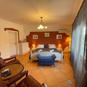 Habitación con Cama Queen